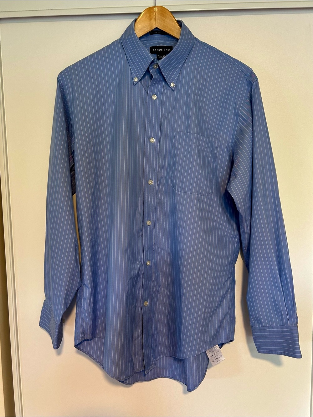 Lands' End 👔 Blue Pinstripe Oxford Cloth Button Down